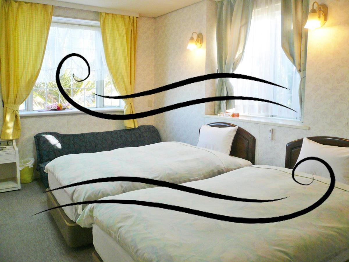 ペンション百万本のバラ "A Million Roses" Hotel Shimoda  Exterior foto
