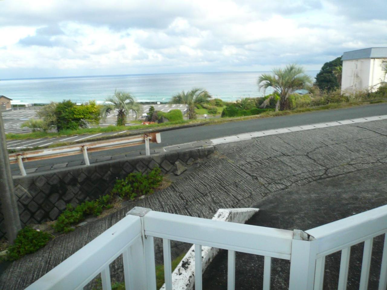 ペンション百万本のバラ "A Million Roses" Hotel Shimoda  Exterior foto