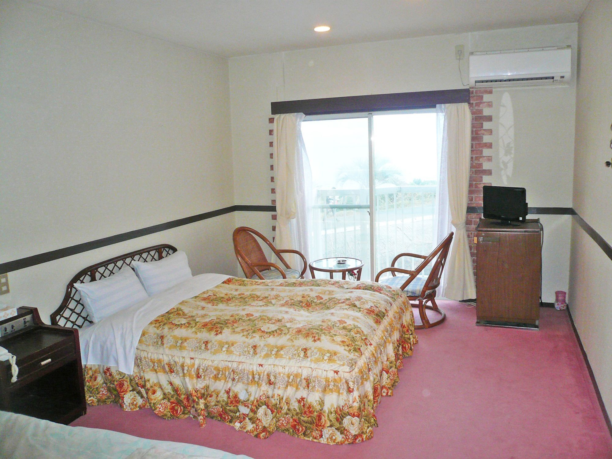 ペンション百万本のバラ "A Million Roses" Hotel Shimoda  Exterior foto