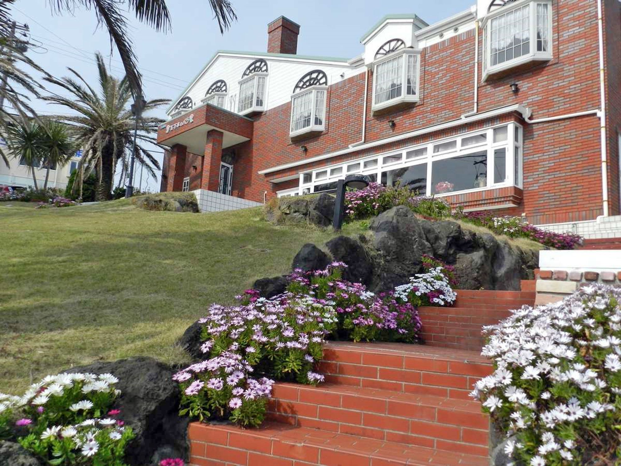 ペンション百万本のバラ "A Million Roses" Hotel Shimoda  Exterior foto